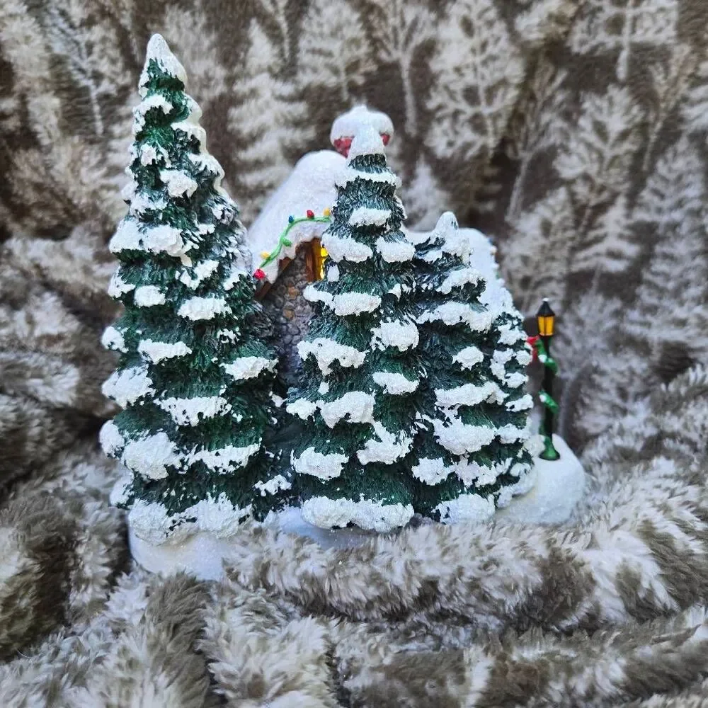 Thomas Kinkade Stillwater Cottage 2005 lights mini Christmas Village pc